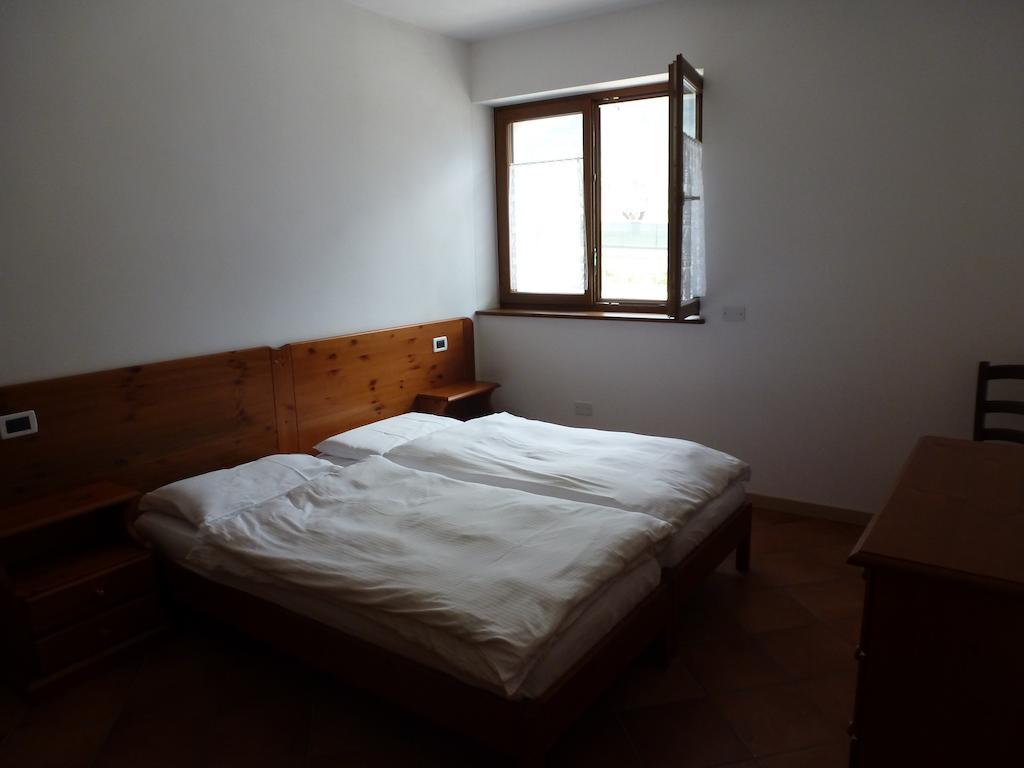Villa Agritur Maso Fontane Arco Camera foto